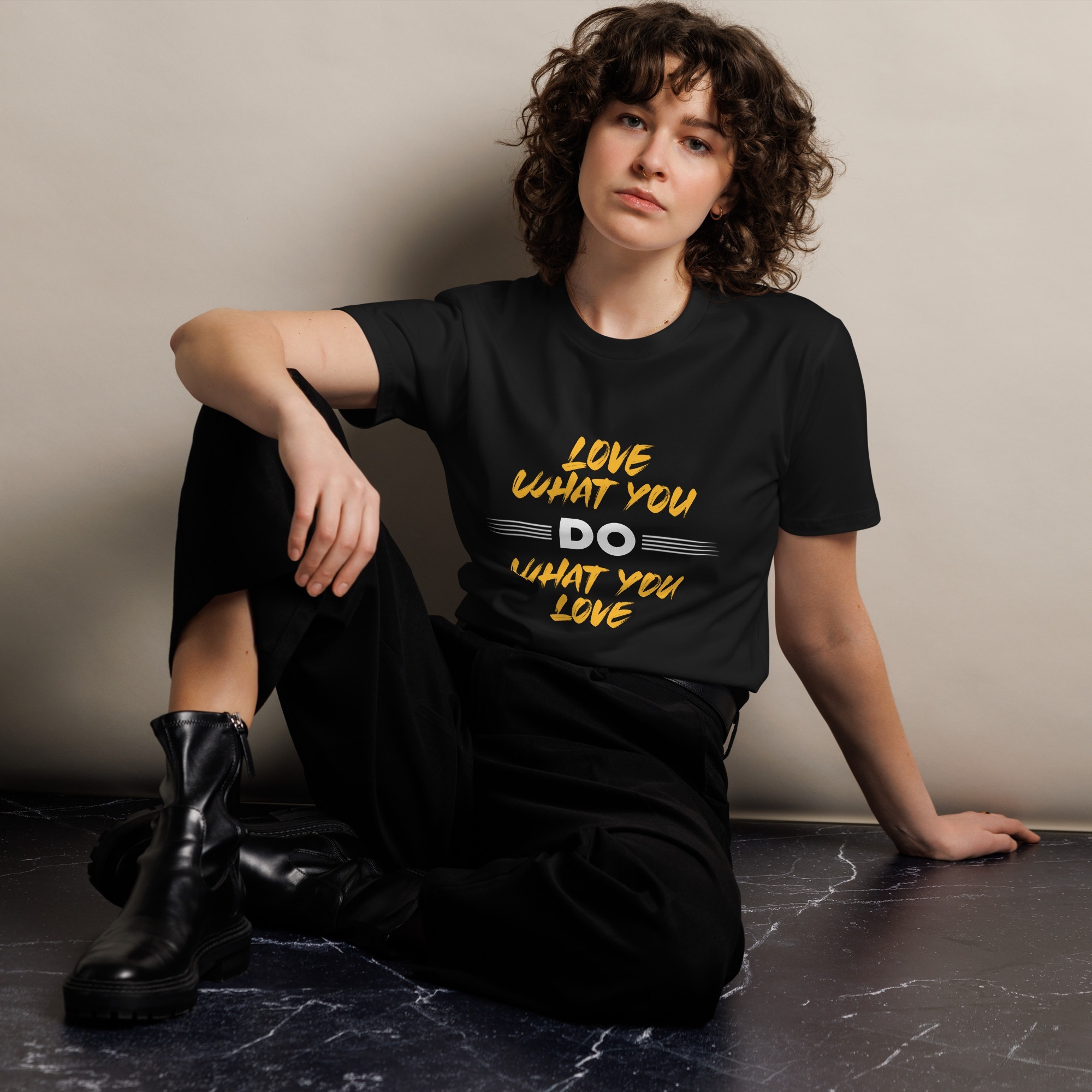 Love – Unisex premium t-shirt -  54355125460183