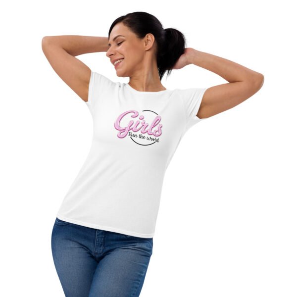 Girls Run – Women’s short sleeve t-shirt -  54355125453746